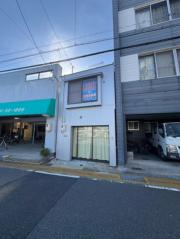 駅前借家