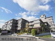 グランドパレス学園前 D棟