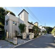 ＪＲ中央線吉祥寺駅まで徒歩15分