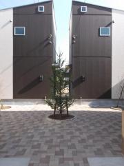 ブルームスクエア緑丘4号棟