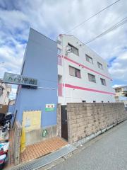 ＪＲ山陽本線垂水駅までバス約9分 徒歩1分