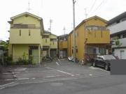 ＪＲ東海道本線摂津富田駅までバス約15分 徒歩8分