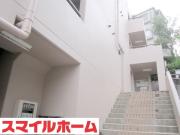 ロイヤルヒルズ丘上