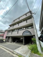 ＪＲ鹿児島本線吉塚駅まで徒歩3分