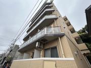 ブルーライン阪東橋駅まで徒歩10分