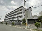 南海泉北線泉ケ丘駅まで徒歩14分
