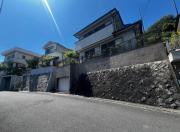 枚方市杉1-2-14 2階建