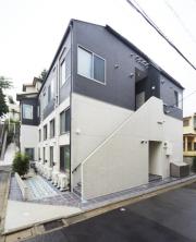 ＪＲ山手線高田馬場駅まで徒歩17分