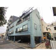 西武新宿線新井薬師前駅まで徒歩8分