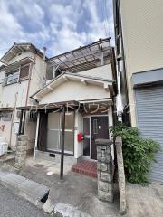 南海本線尾崎駅まで徒歩9分