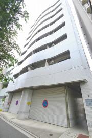 広島電鉄白島線家庭裁判所前駅まで徒歩2分