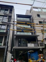 地下鉄烏丸線烏丸御池駅まで徒歩4分