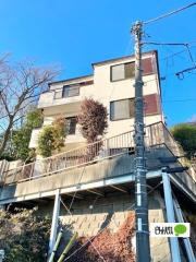 鶴ヶ峰本町2丁目戸建