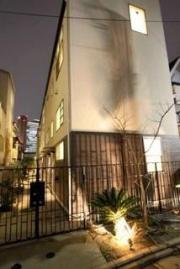 QUARTIER LATIN SANGENCHAYA