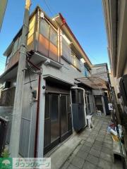 幸町一丁目貸家