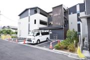 メゾンレヴナ木田町