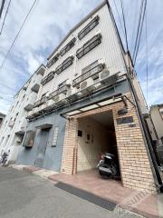 近鉄難波・奈良線河内小阪駅まで徒歩11分