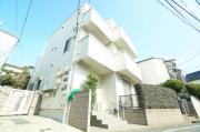 東急田園都市線三軒茶屋駅まで徒歩9分
