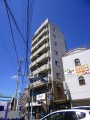 西武新宿線久米川駅まで徒歩1分