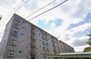 下瀬谷団地5号棟