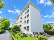 ガーデン山住宅団地7号棟