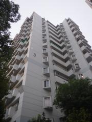 市営井高野住宅3号館