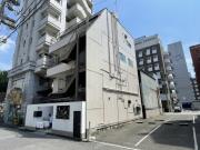 とさでん交通桟橋線蓮池町通駅まで徒歩2分