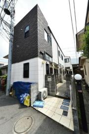 ＪＲ中央線高円寺駅まで徒歩9分