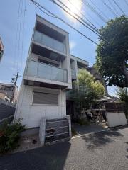 シャルール