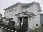 於呂戸建て貸家