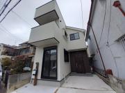 ＪＲ片町線長尾駅までバス約11分 徒歩2分