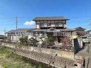 竜王町川守貸家