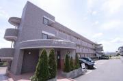 地下鉄西神・山手線名谷駅までバス約20分 徒歩9分