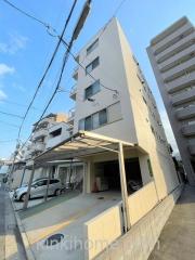 広島電鉄宇品線日赤病院前駅まで徒歩5分
