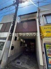 豊秀町2丁目貸家