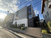 多摩都市モノレール多摩センター駅まで徒歩12分