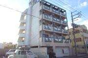 BASE ONE貝塚