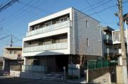 East Maison