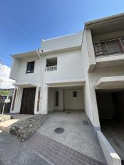 池田市伏尾台テラスハウス