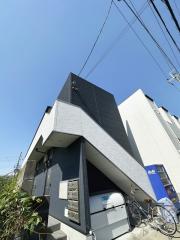 ＪＲおおさか東線衣摺加美北駅まで徒歩9分