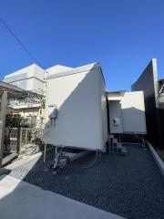 多治見市豊岡町トレーラーハウス