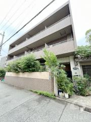 阪急神戸線西宮北口駅まで徒歩8分