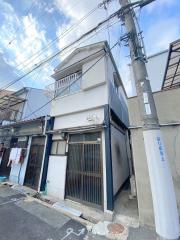 ＪＲ大阪環状線桃谷駅まで徒歩15分