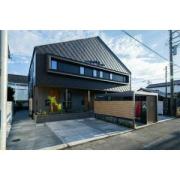 M10 APARTMENT