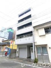 地下鉄空港線中洲川端駅まで徒歩8分