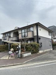 サンビレッジ西深津B