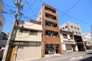 広島電鉄江波線舟入本町駅まで徒歩1分