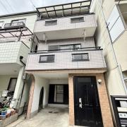 池田1丁目車庫付き戸建て