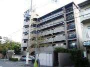 阪神本線尼崎駅まで徒歩14分