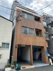 鹿児島市電谷山線新屋敷駅まで徒歩7分